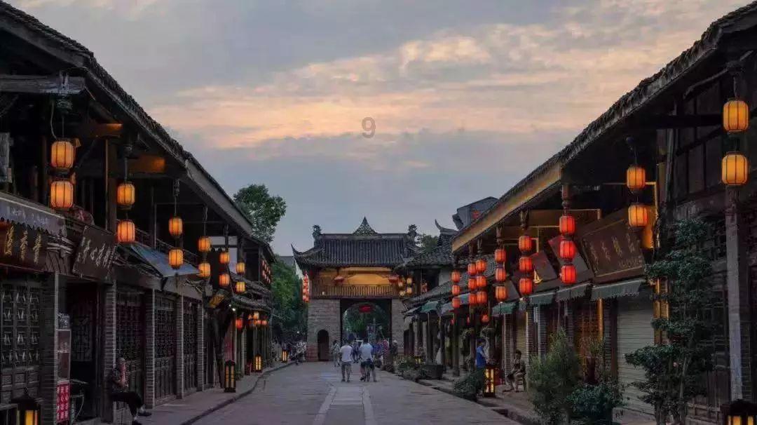 《独行月球》票房突破31亿元！这部电影票房的排名如何？游戏画面